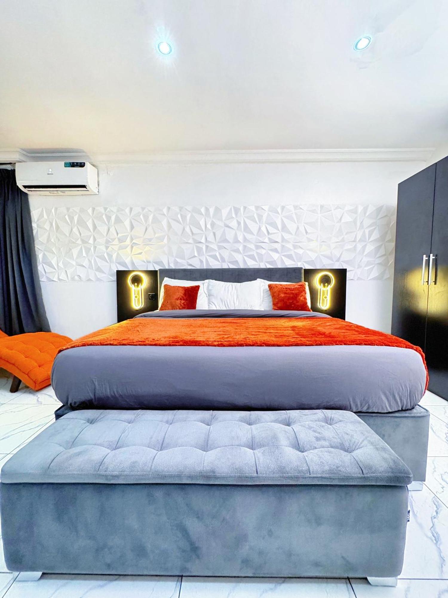 His Dulce Apartments Lagos Esterno foto