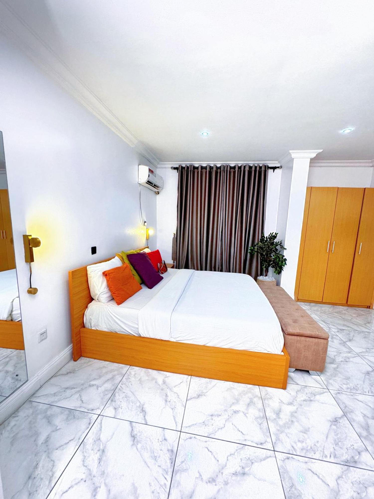 His Dulce Apartments Lagos Esterno foto