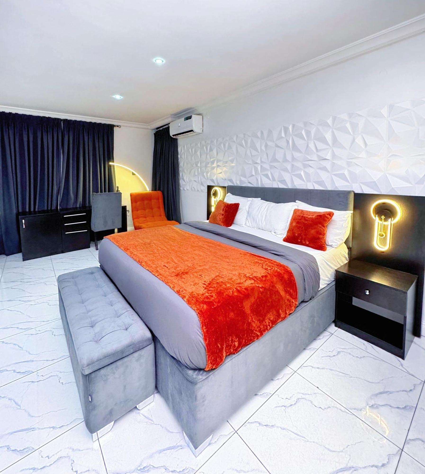 His Dulce Apartments Lagos Esterno foto