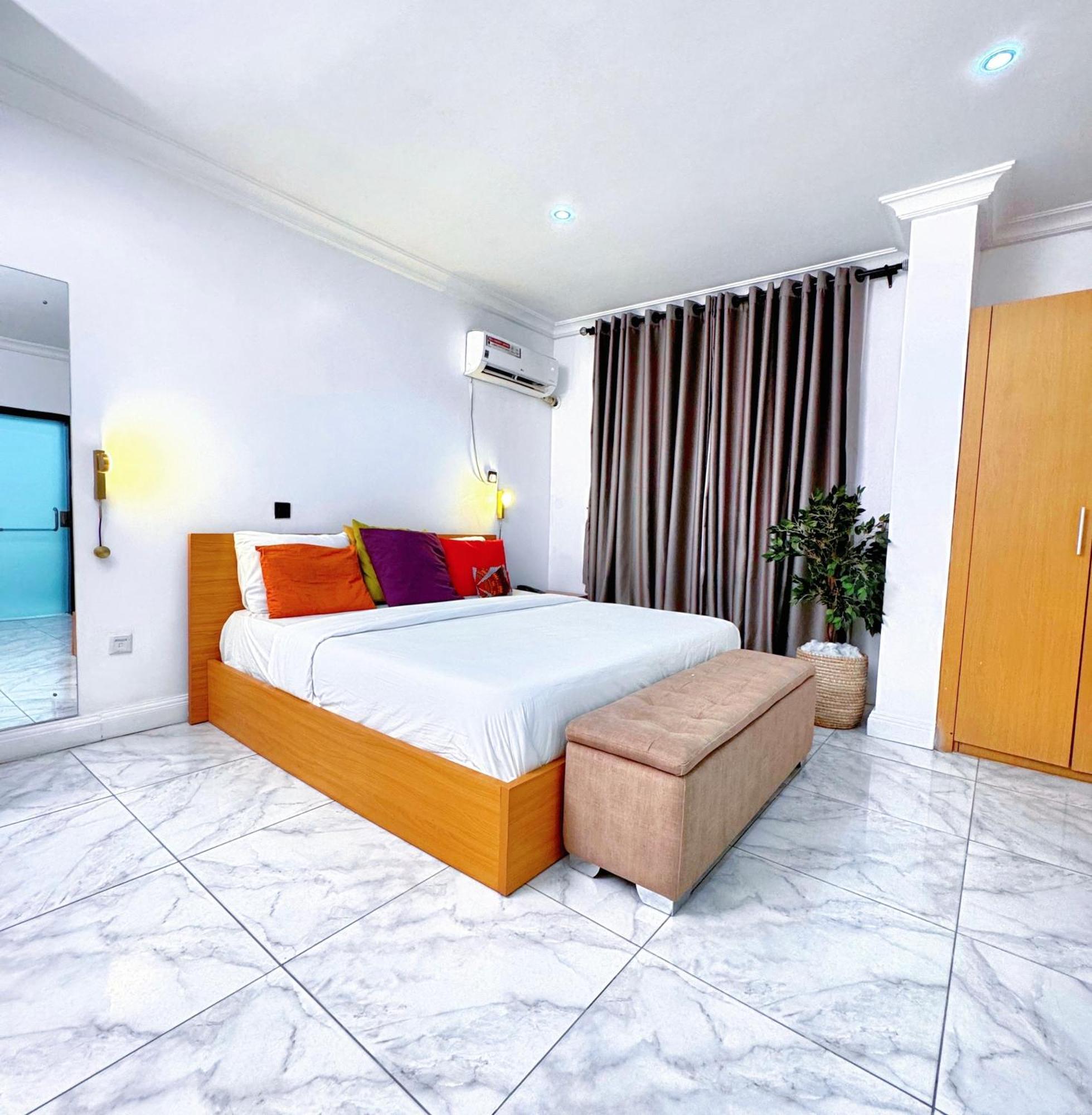 His Dulce Apartments Lagos Esterno foto